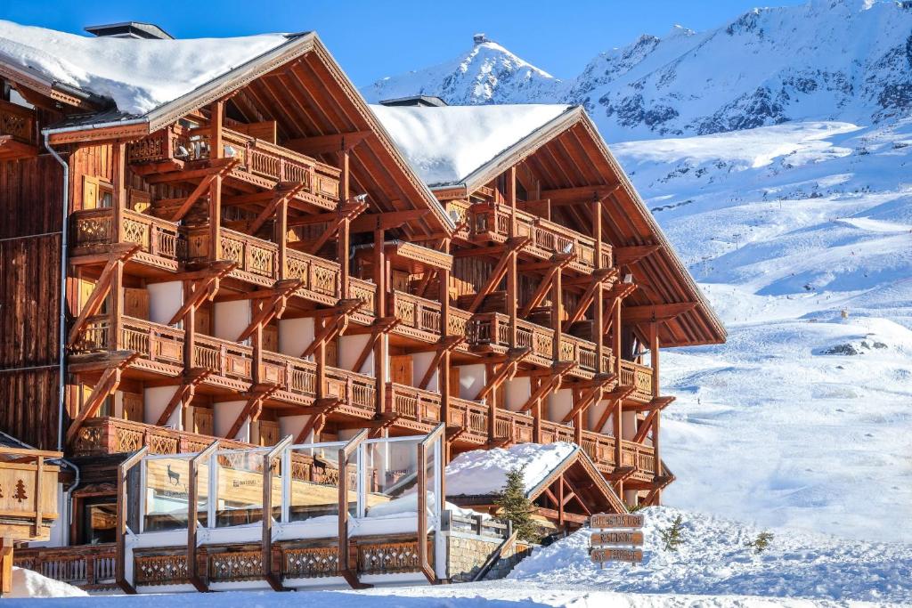Hotel Au Chamois dOr by Les Etincelles hotel pied des pistes 5