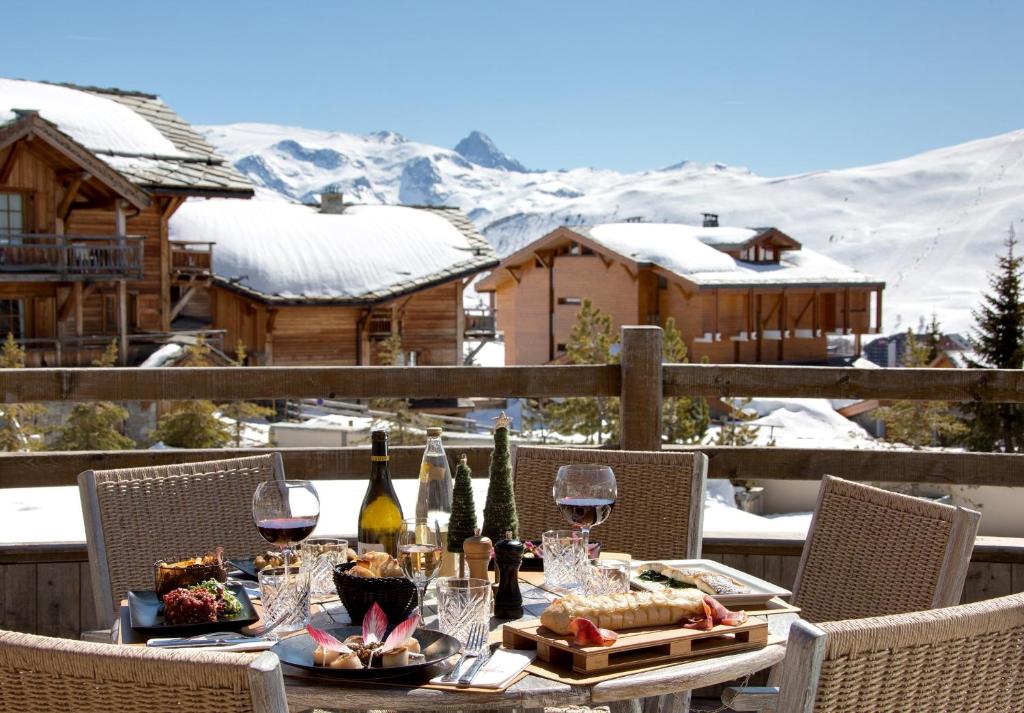 Hotel Au Chamois dOr by Les Etincelles hotel pied des pistes 7
