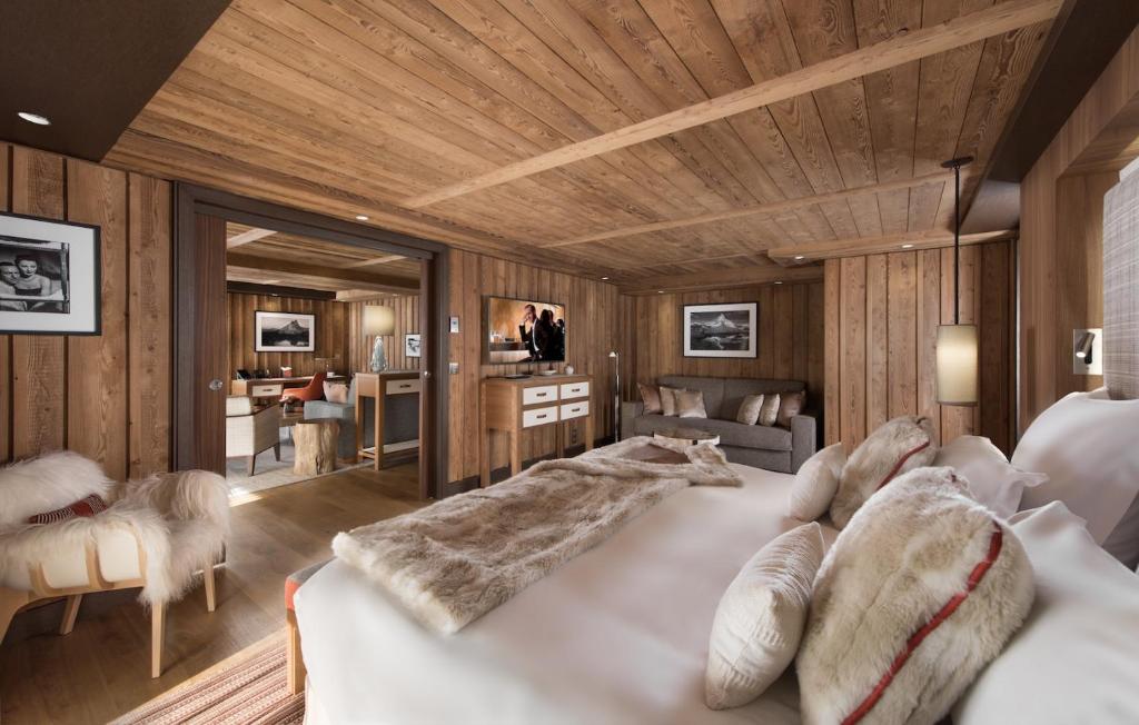 Hotel Barriere Les Neiges Courchevel hotel pied des pistes 10