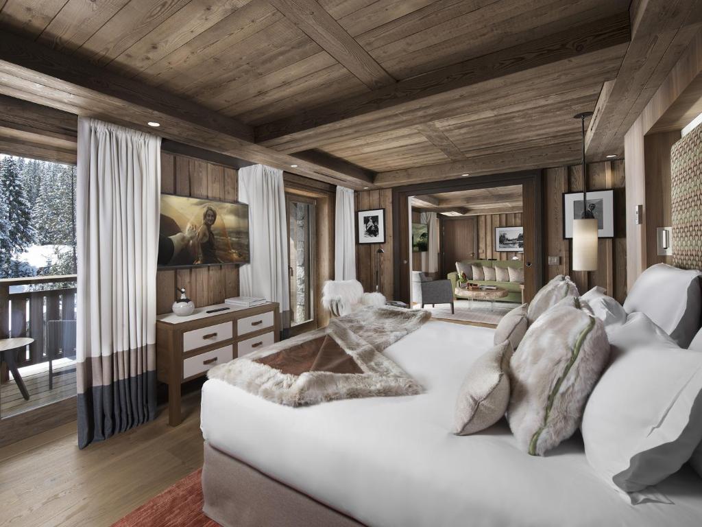 Hotel Barriere Les Neiges Courchevel hotel pied des pistes 19