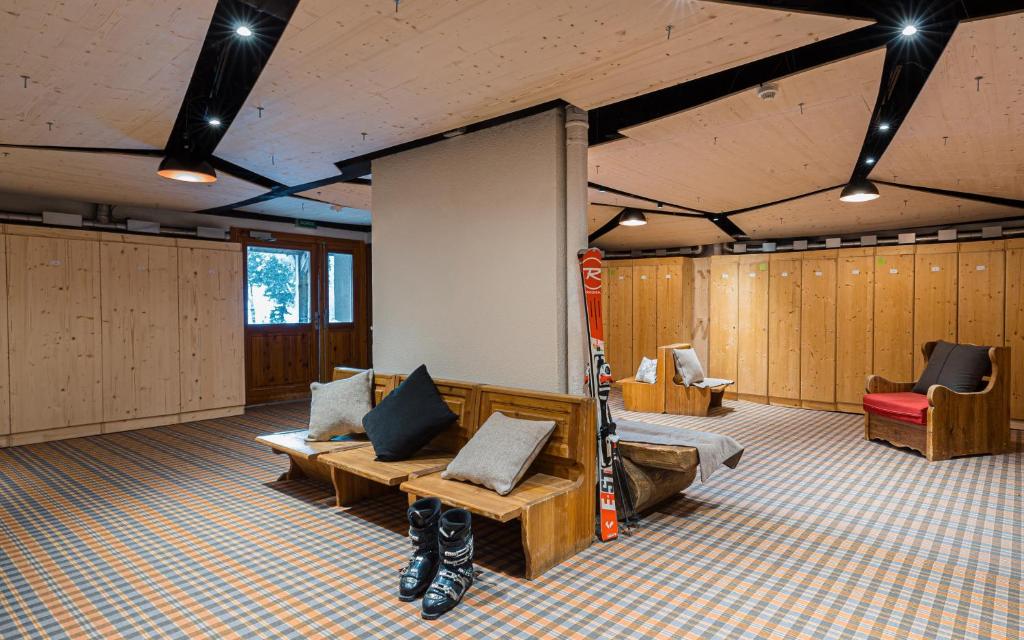 Hotel Carlina by Les Etincelles hotel pied des pistes 12