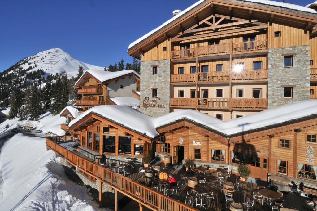 Hotel Carlina by Les Etincelles hotel pied des pistes 6
