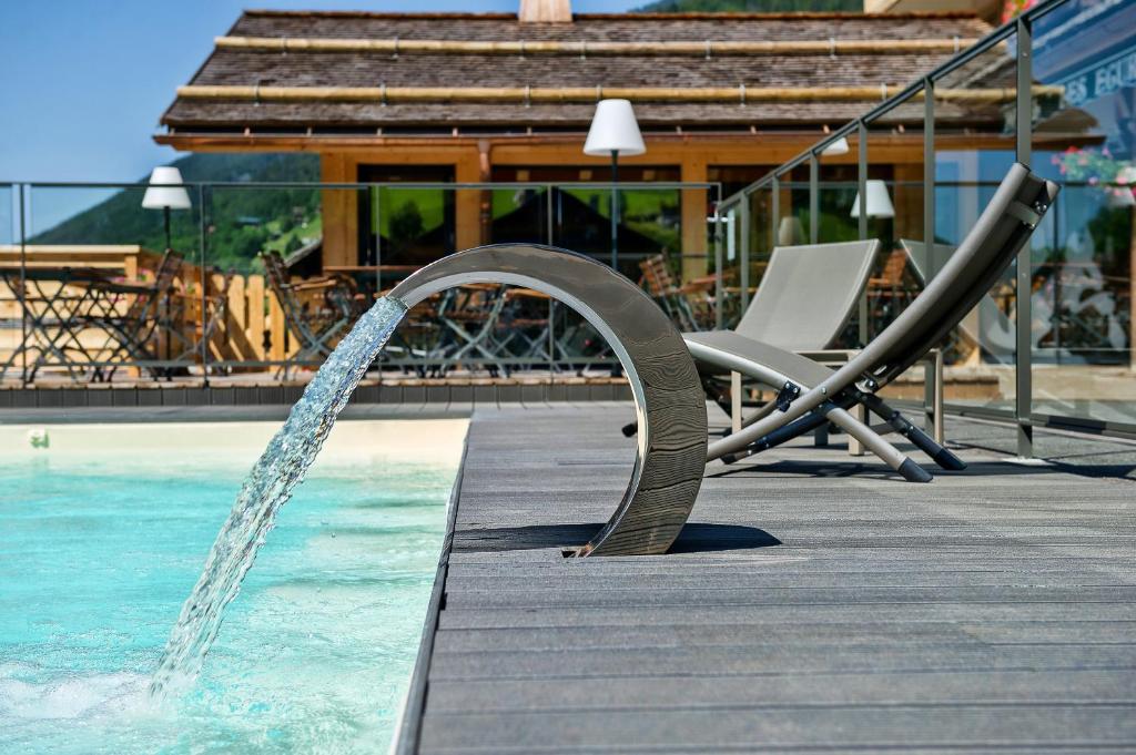 Hotel Chalet Les Ecureuils Restaurant Sauna Spa Garage hotel pied des pistes 3