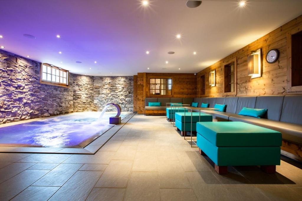 Hotel Champs Fleuris Morzine hotel pied des pistes 7