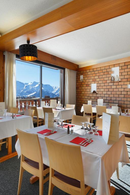 Hotel Eliova Le Chaix hotel pied des pistes 13