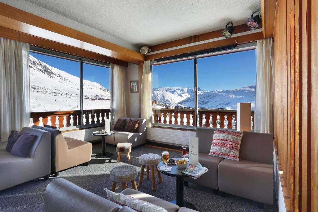 Hotel Eliova Le Chaix hotel pied des pistes 5