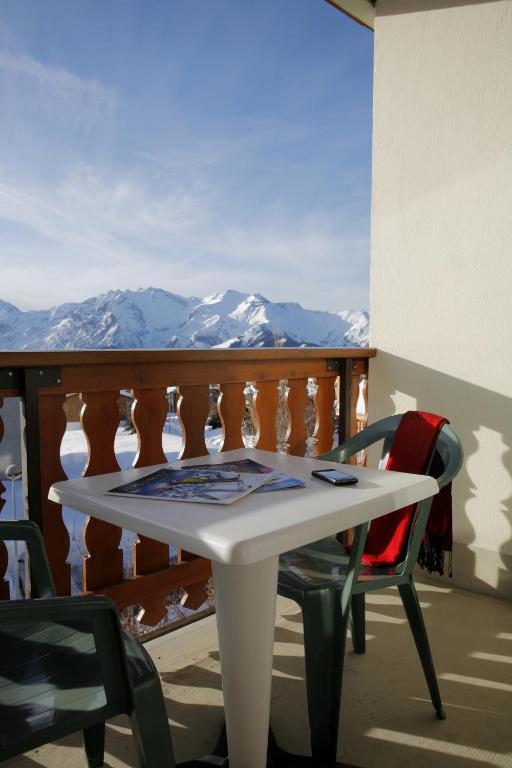 Hotel Eliova Le Chaix hotel pied des pistes 8