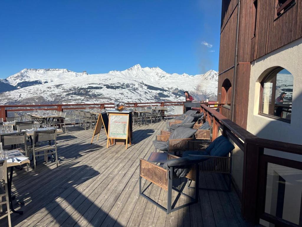 Hotel Emeraude hotel pied des pistes 12