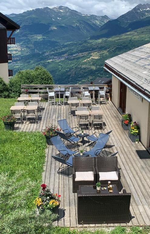 Hotel Emeraude hotel pied des pistes 15