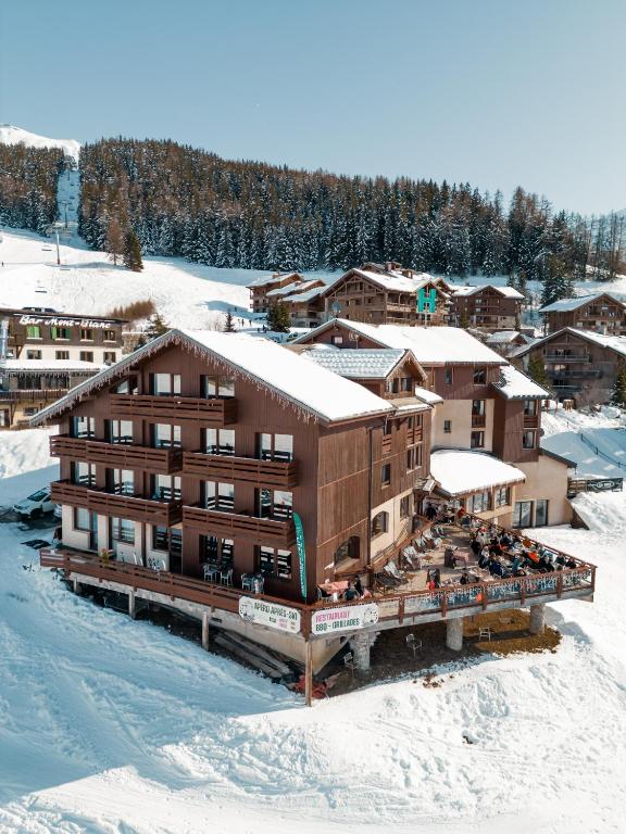 Hotel Emeraude hotel pied des pistes