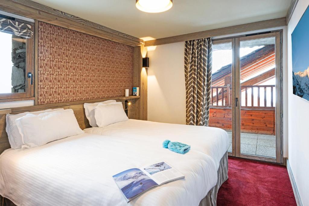 Hotel LAigle du Montana by Les Etincelles hotel pied des pistes 16