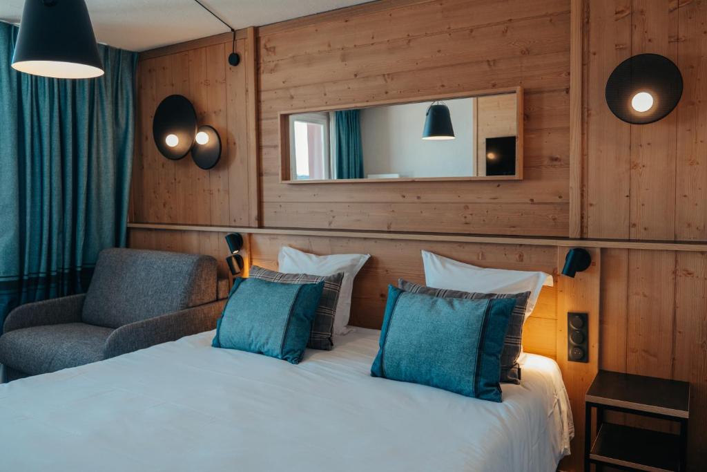 Hotel LEden des Cimes Vacances Bleues Belle Plagne 2100 hotel pied des pistes 1