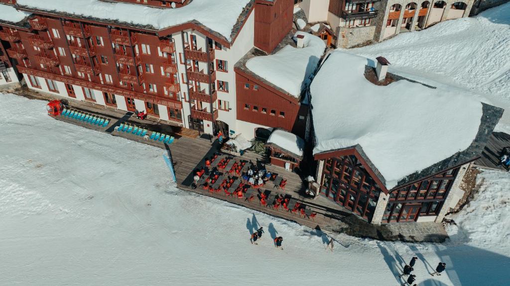 Hotel LEden des Cimes Vacances Bleues Belle Plagne 2100 hotel pied des pistes 11