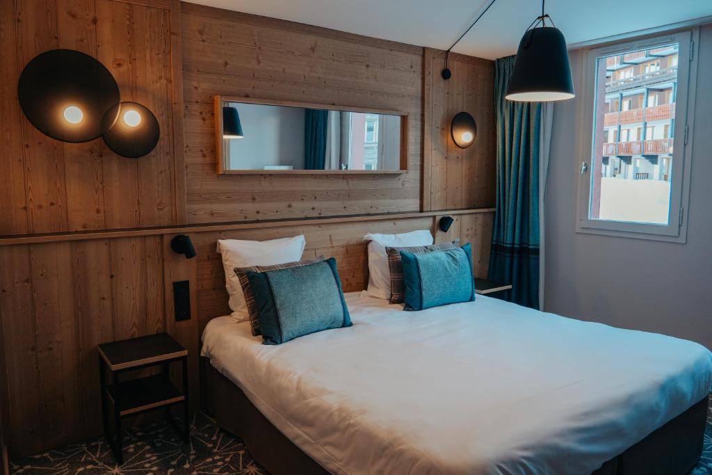 Hotel LEden des Cimes Vacances Bleues Belle Plagne 2100 hotel pied des pistes 12