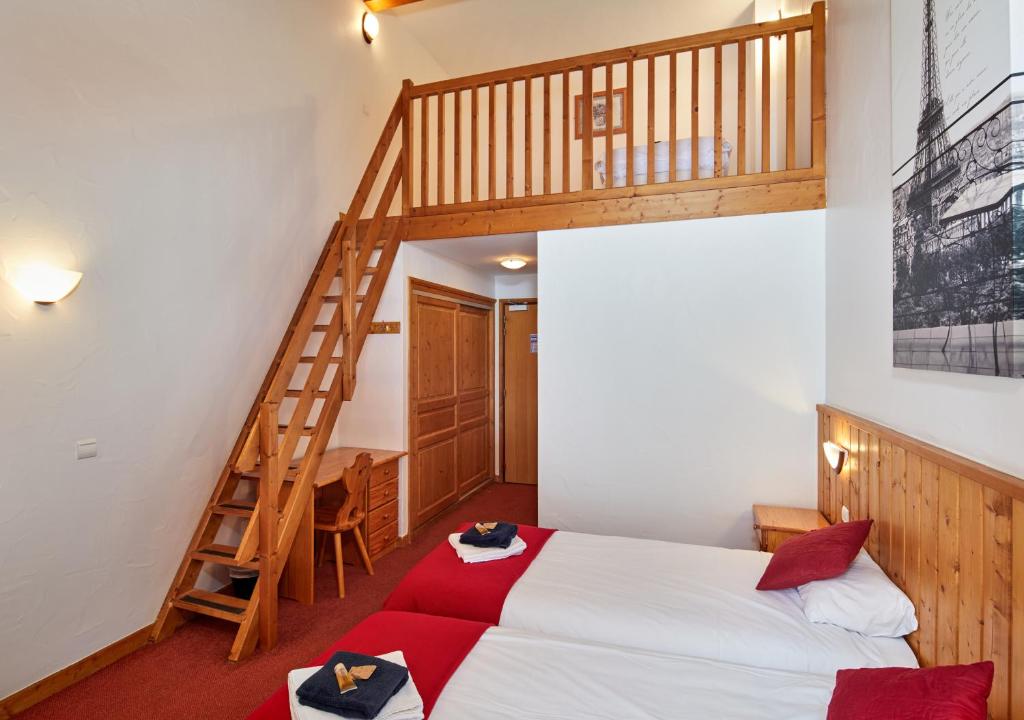 Hotel La Foret hotel pied des pistes 12