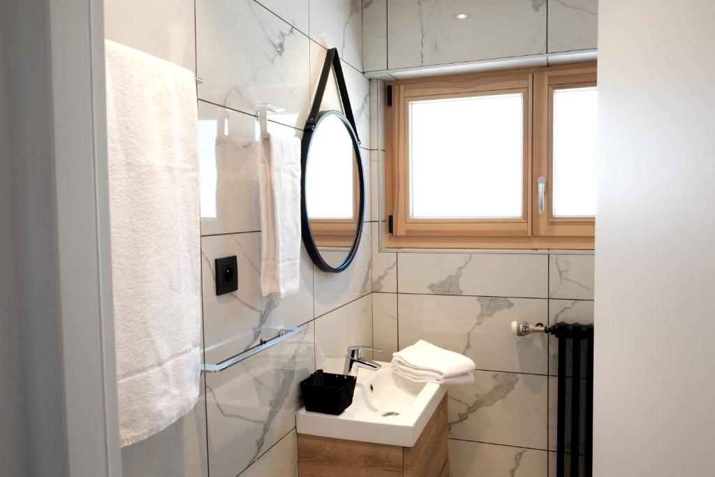 Hotel La Grande Laniere hotel pied des pistes 2