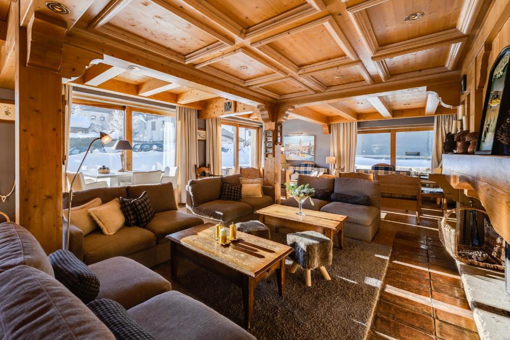 Hotel La Grange dArly hotel pied des pistes