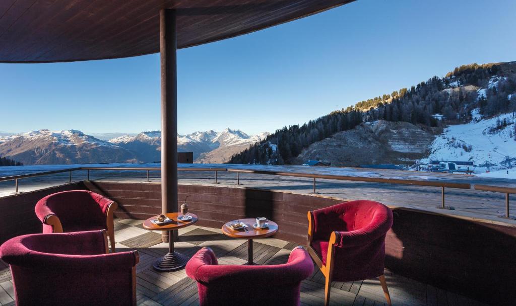 Hotel La Plagne Le Terra Nova hotel pied des pistes 5