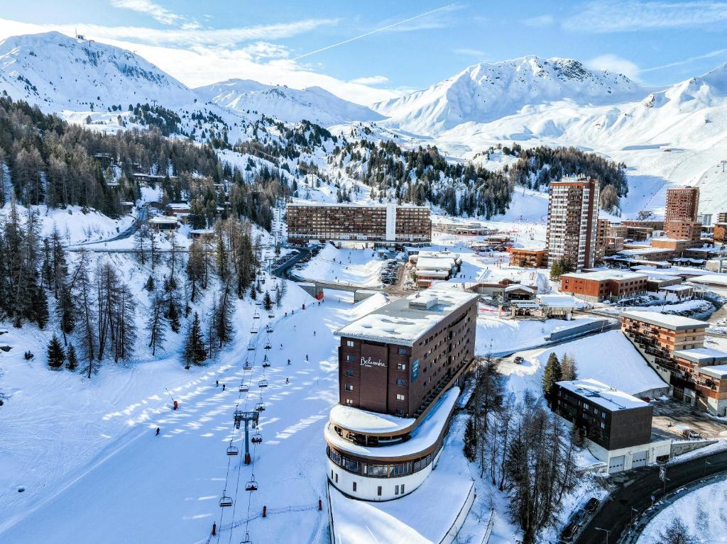 Hotel La Plagne Le Terra Nova hotel pied des pistes
