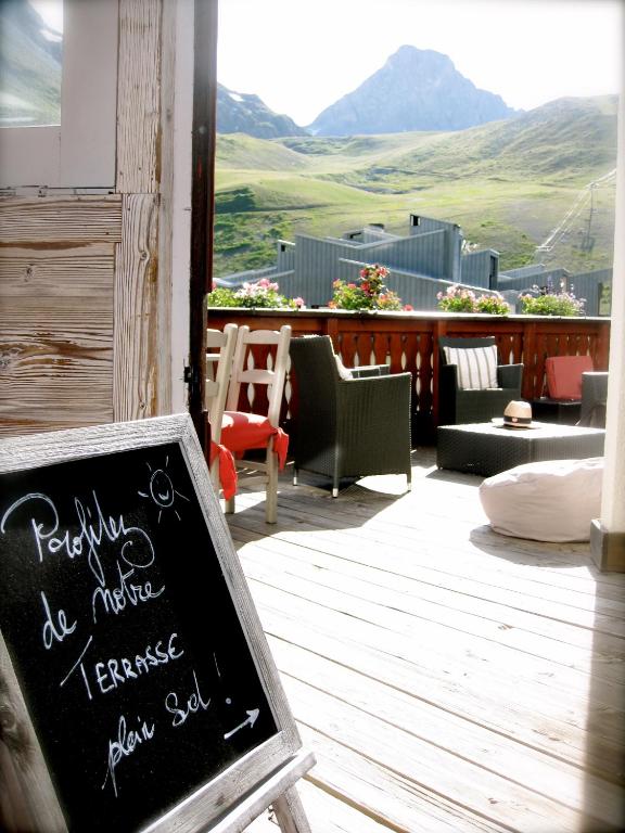 Hotel La Vanoise hotel pied des pistes 8