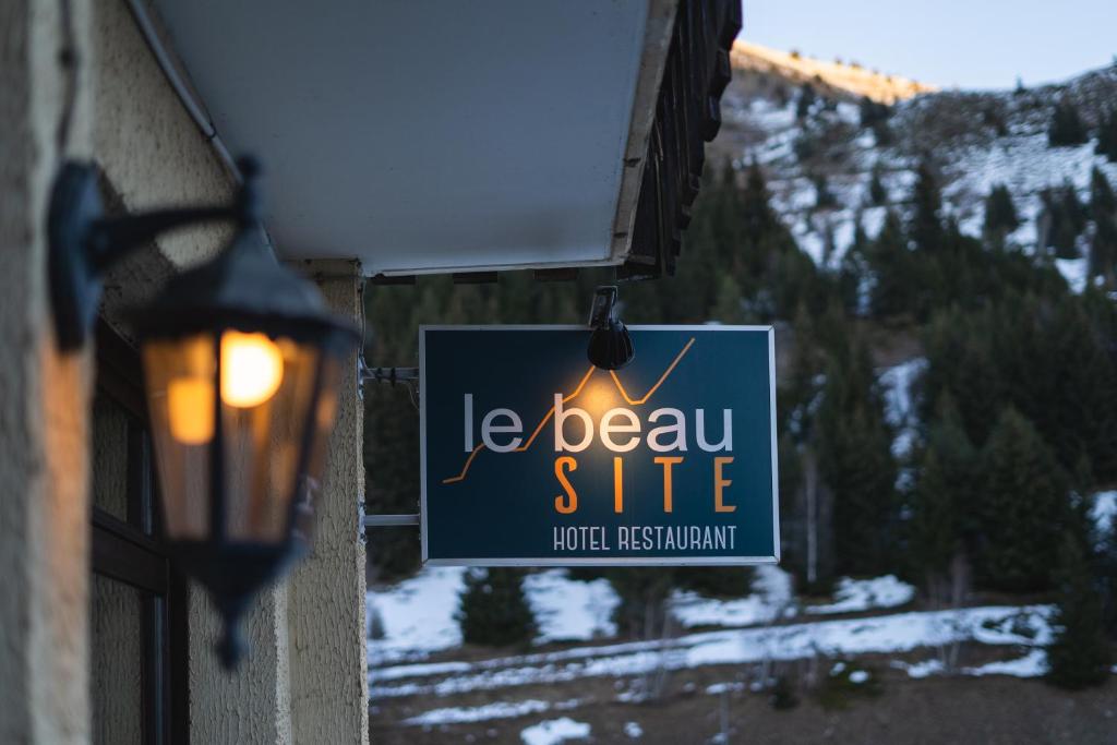 Hotel Le Beau Site hotel pied des pistes 14