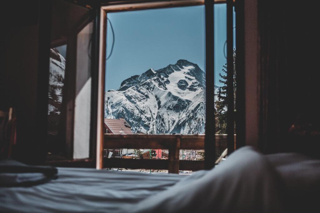 Hotel Le Cairn hotel pied des pistes 8