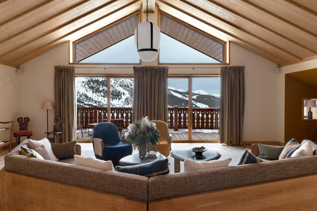 Hotel Le Coucou Meribel hotel pied des pistes 15