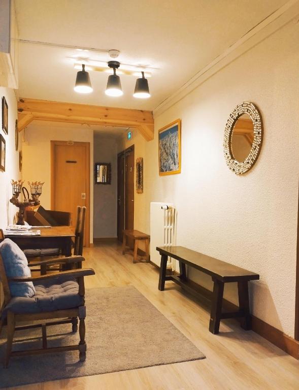 Hotel Le Lievre Blanc hotel pied des pistes 13