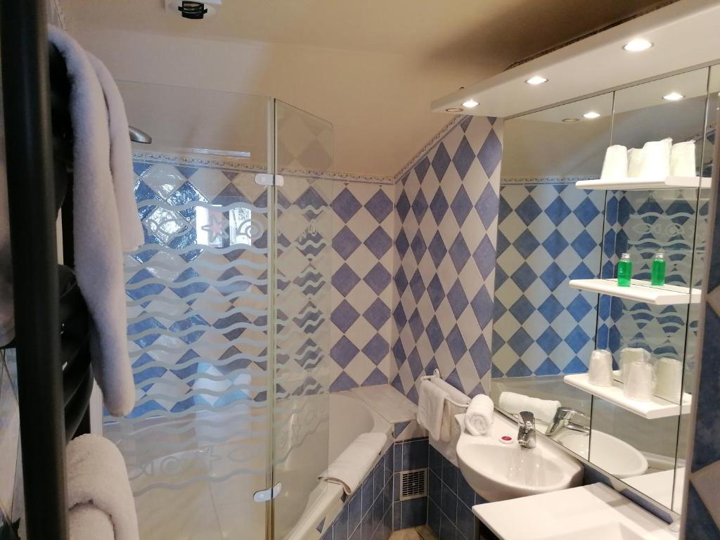 Hotel Le Lievre Blanc hotel pied des pistes 6
