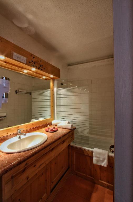Hotel Le Pelvoux hotel pied des pistes 2