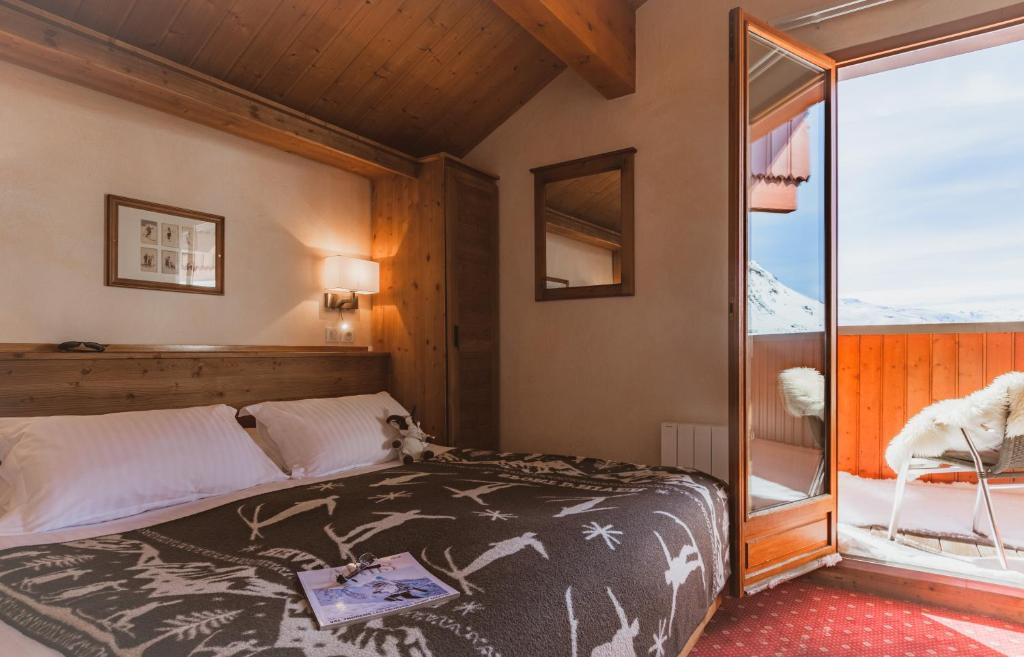 Hotel Le Sherpa Val Thorens hotel pied des pistes 1