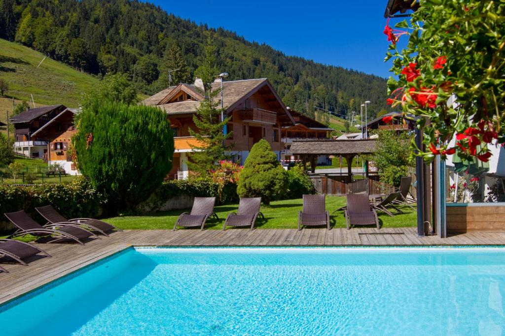 Hotel Le Sporting hotel pied des pistes 3