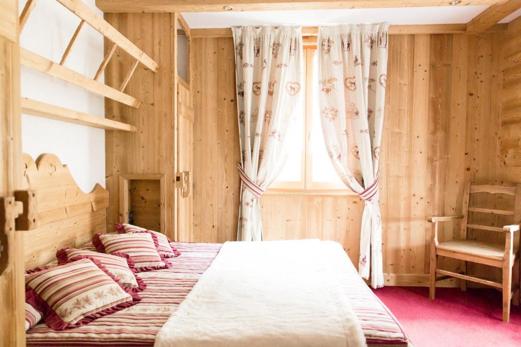Hotel Le Sporting hotel pied des pistes 5