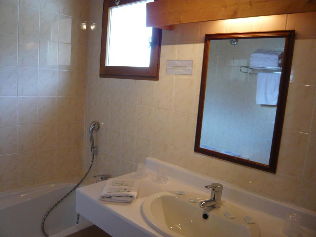 Hotel Le Tetras hotel pied des pistes 2
