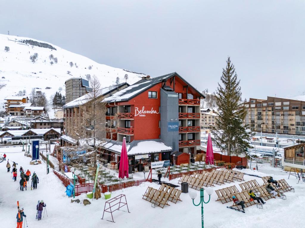 Hotel Les 2 Alpes LOree Des Pistes hotel pied des pistes 19