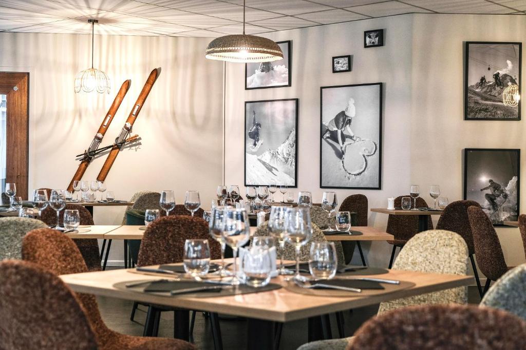 Hotel Les 2 Alpes LOree Des Pistes hotel pied des pistes 7