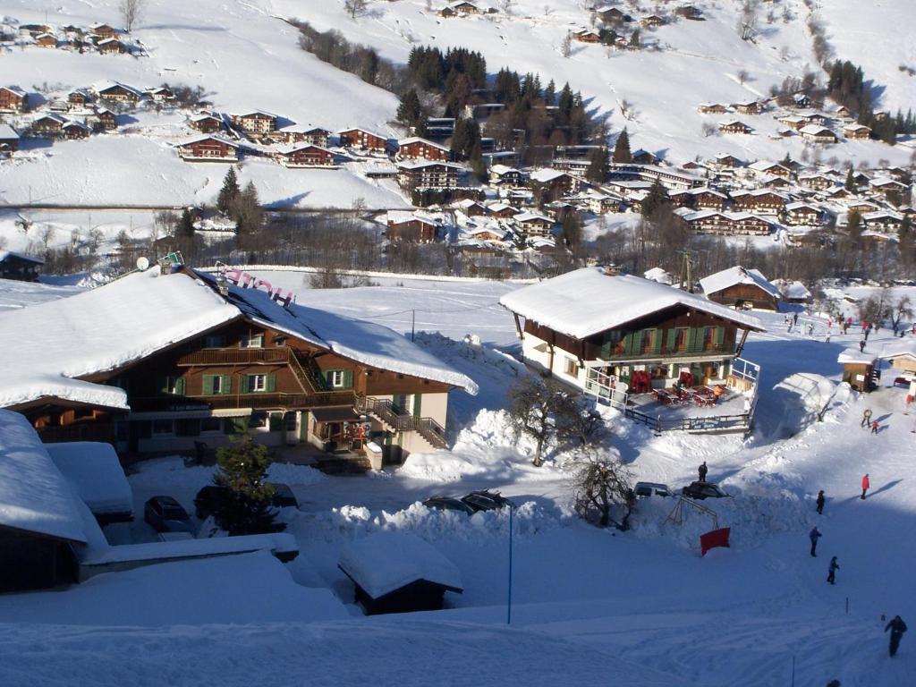 Hotel Les Bernards hotel pied des pistes 15
