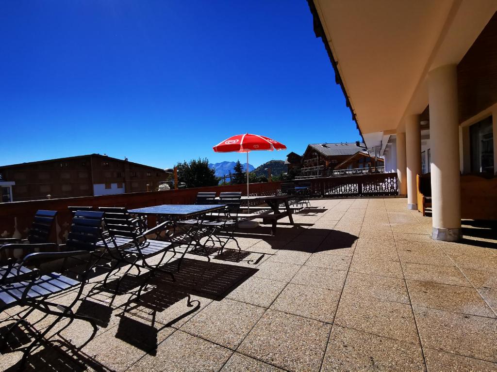 Hotel Les Bruyeres hotel pied des pistes 19