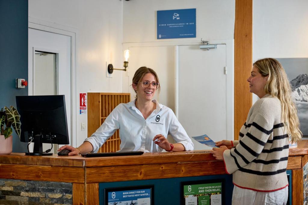 Hotel Les Grangettes hotel pied des pistes 9