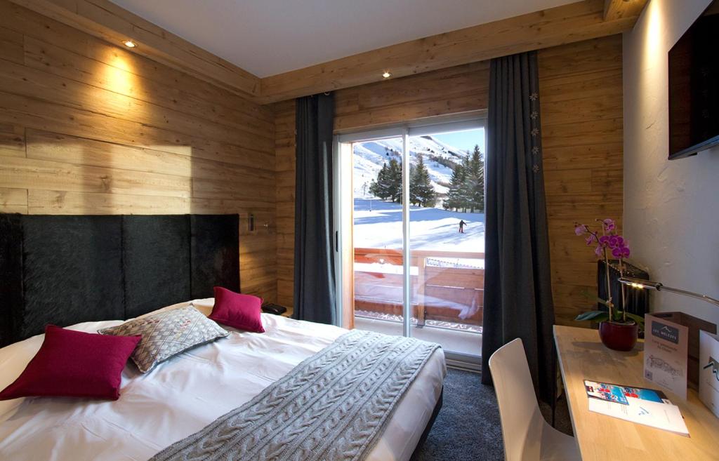Hotel Les Melezes hotel pied des pistes 1