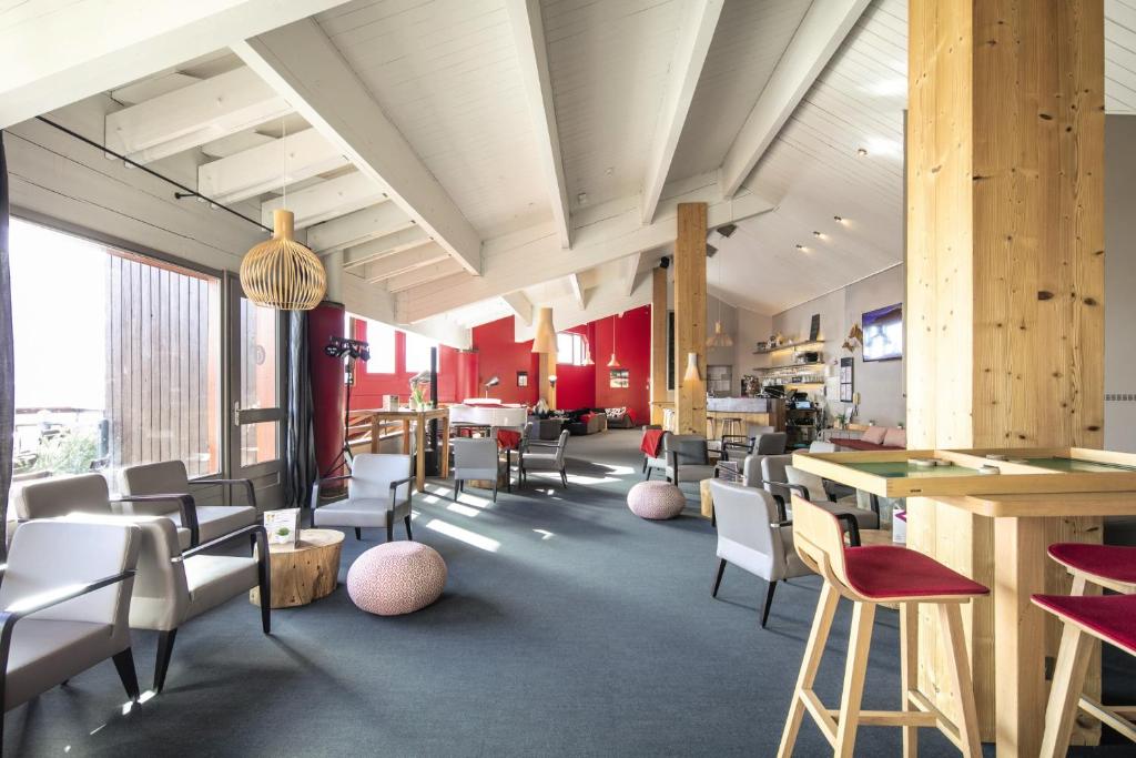 Hotel Les Menuires Les Bruyeres hotel pied des pistes 10
