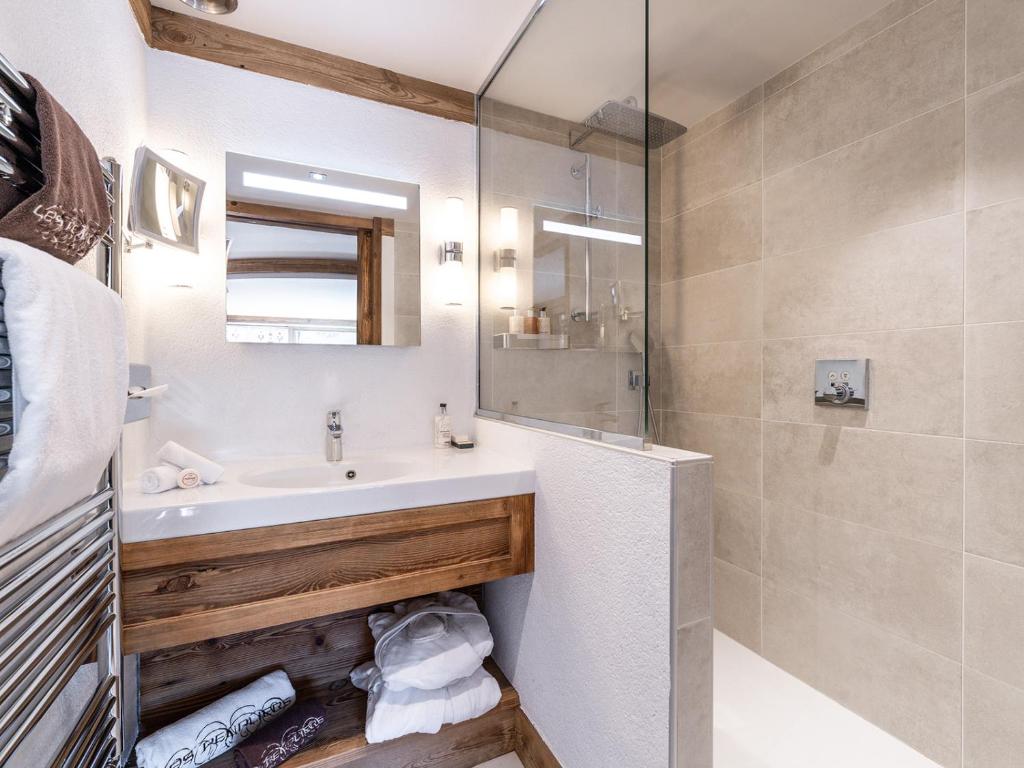 Hotel Les Peupliers hotel pied des pistes 8