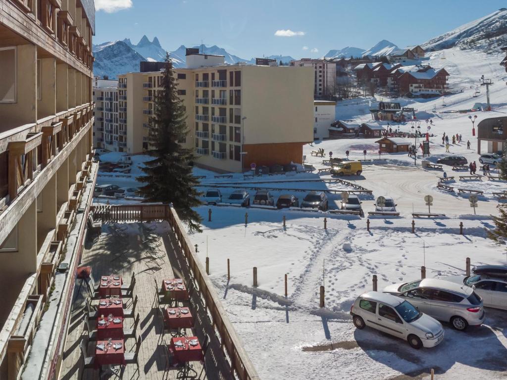 Hotel Les Soldanelles hotel pied des pistes 15