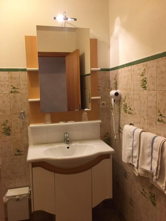 Hotel Les Soldanelles hotel pied des pistes 2