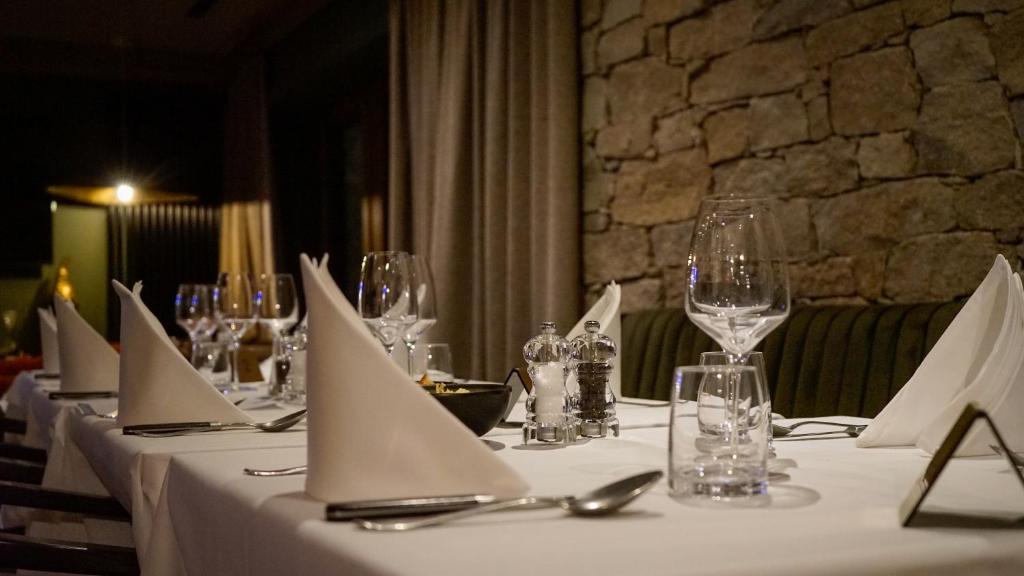 Hotel MONT BLANC VAL DISERE hotel pied des pistes 5