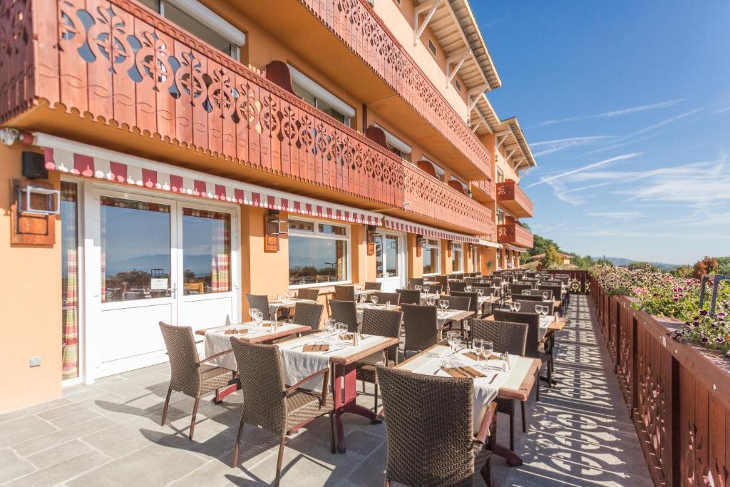 Hotel Restaurant Bois Joly hotel pied des pistes 5