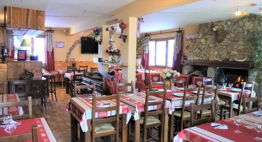 Hotel Restaurant Le Blanchon hotel pied des pistes 3