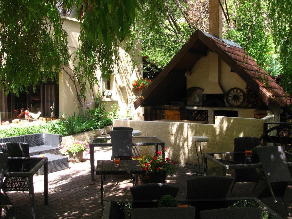 Hotel Restaurant Le Chalvet hotel pied des pistes 19