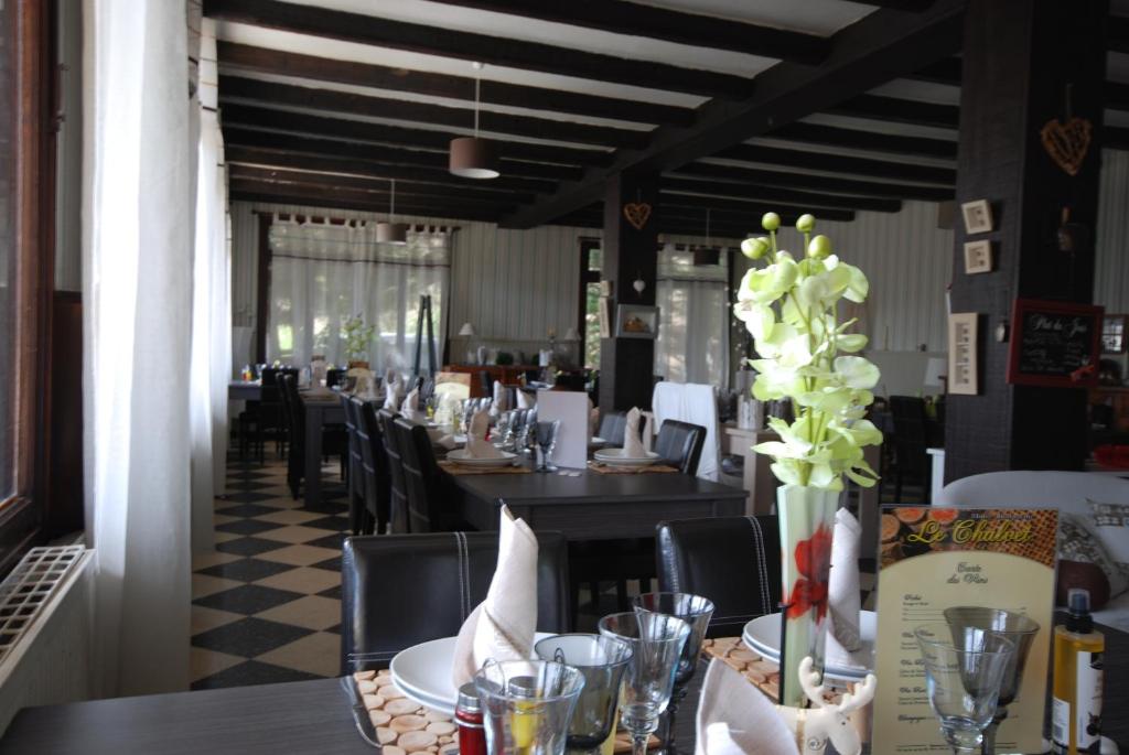 Hotel Restaurant Le Chalvet hotel pied des pistes 3