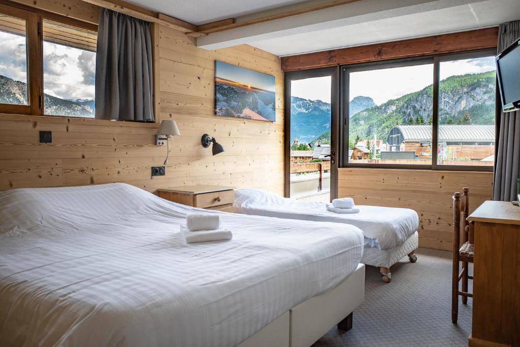Hotel Restaurant Saint Roch hotel pied des pistes 1